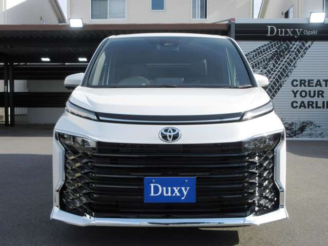 Toyota Voxy 7