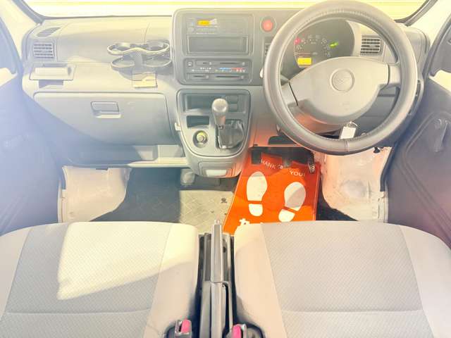 Daihatsu Hijet Deck Van 12