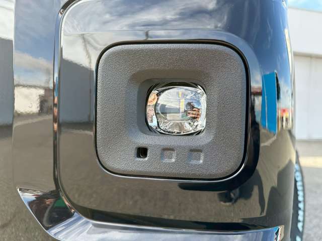 Mitsubishi Delica Mini 6