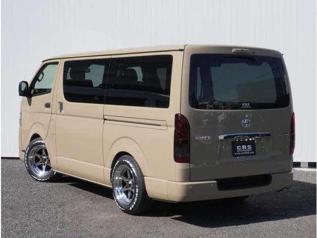 Toyota Hiace Van 2