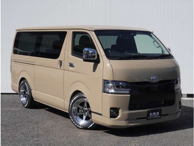 Toyota Hiace Van 6