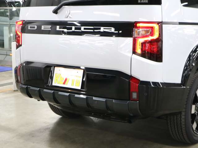 Mitsubishi Delica D:5 8