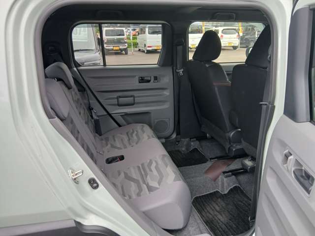 Daihatsu Taft 8