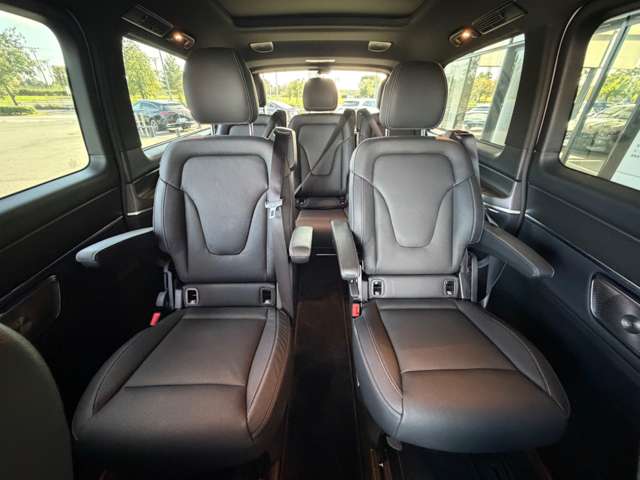Mercedes-Benz VClass 12