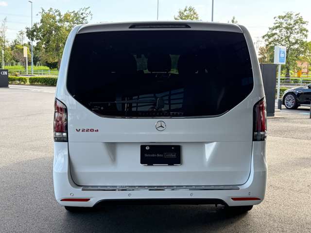 Mercedes-Benz VClass 10
