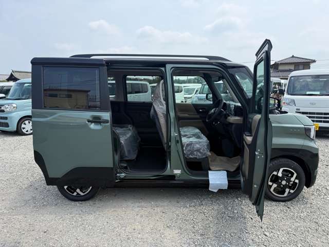 Mitsubishi Delica Mini 7