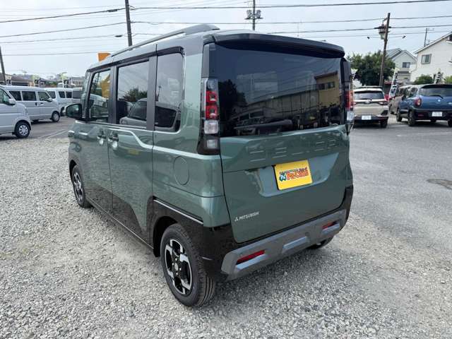 Mitsubishi Delica Mini 10