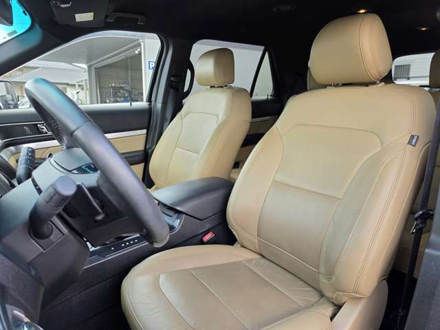 Ford Explorer 6