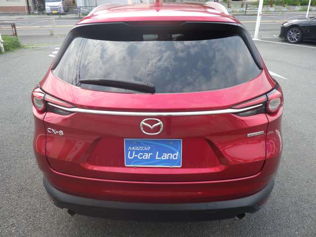 Mazda CX-8 12