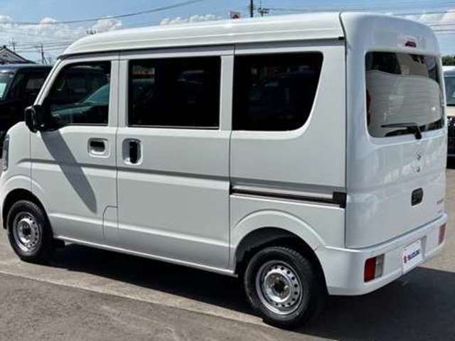 Suzuki Every 5