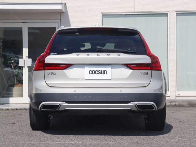 Volvo V90 Cross Country 9