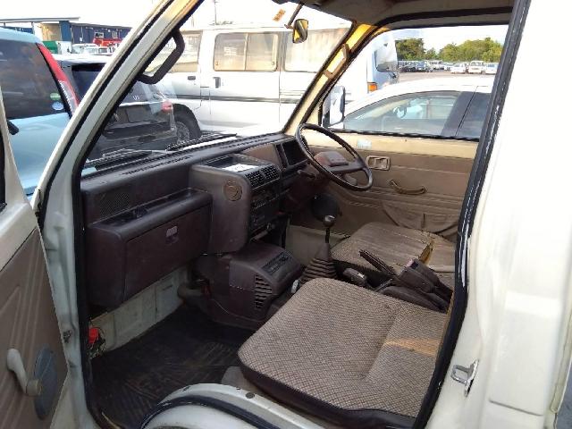 Daihatsu Hijet Pickup 3