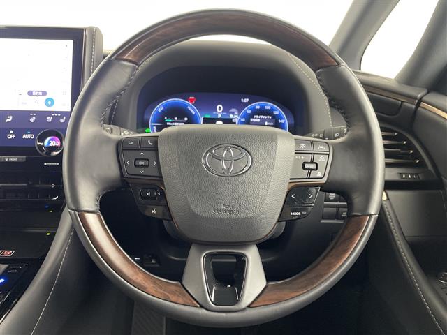 Toyota Alphard 11