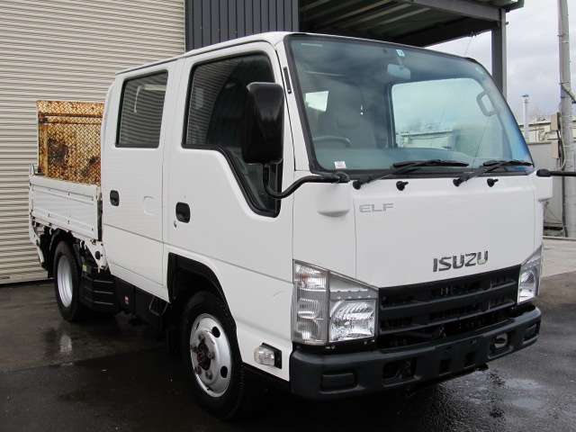 Isuzu Elf 3