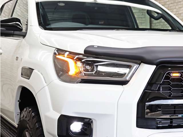Toyota Hilux 12