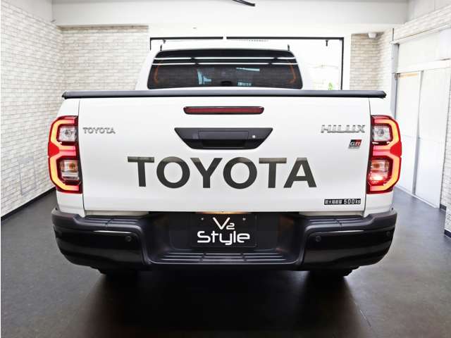 Toyota Hilux 3