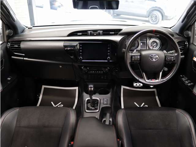 Toyota Hilux 4