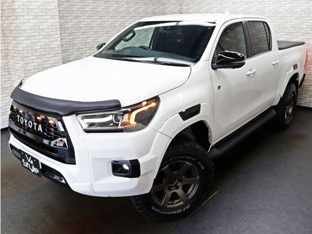 Toyota Hilux 9