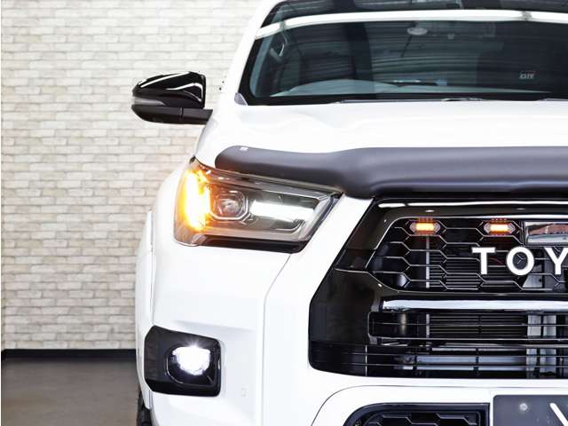 Toyota Hilux 10