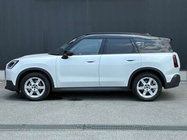 MINI Countryman 10