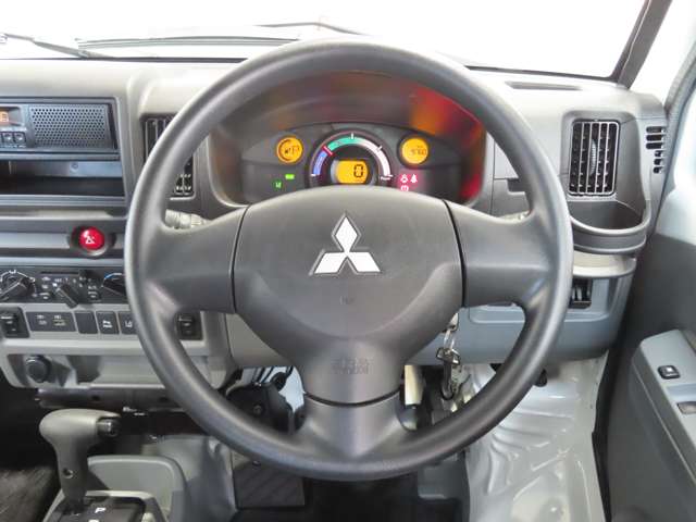Mitsubishi Minicab EV 10