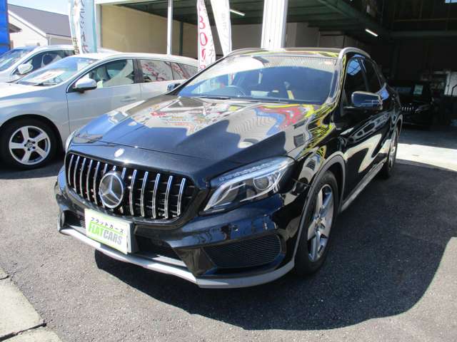 Mercedes-Benz GLA-Class 4