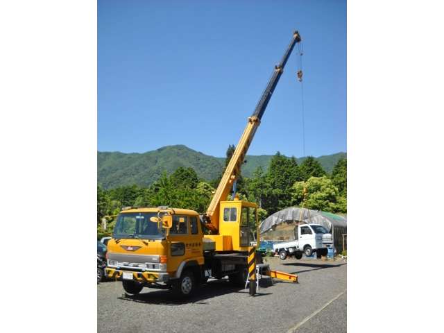 Hino Ranger 8