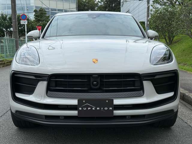 Porsche Macan 3
