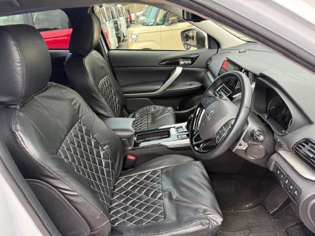 Mitsubishi Eclipse Cross 6
