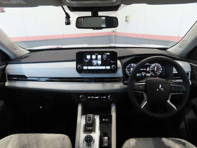 Mitsubishi Outlander 3