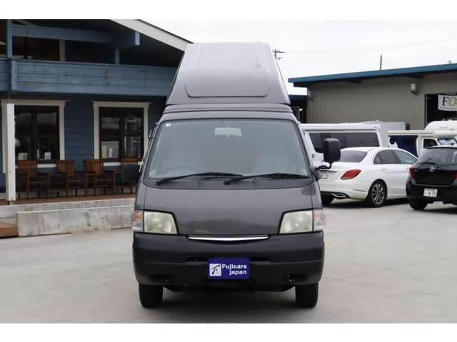 Nissan Vanette 9