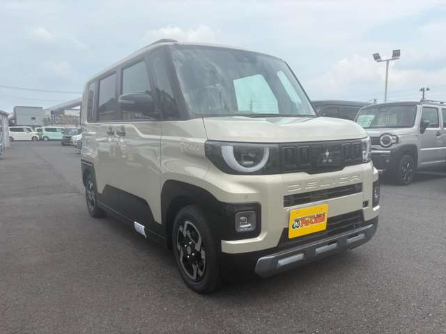 Mitsubishi Delica Mini 6