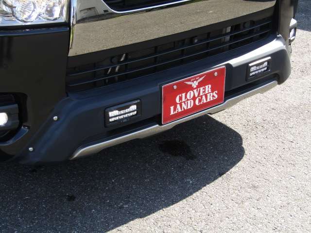 Toyota Hiace Van 12