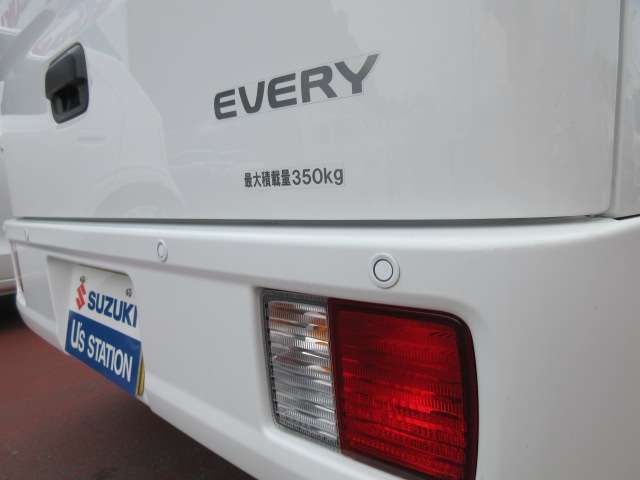 Suzuki Every 11