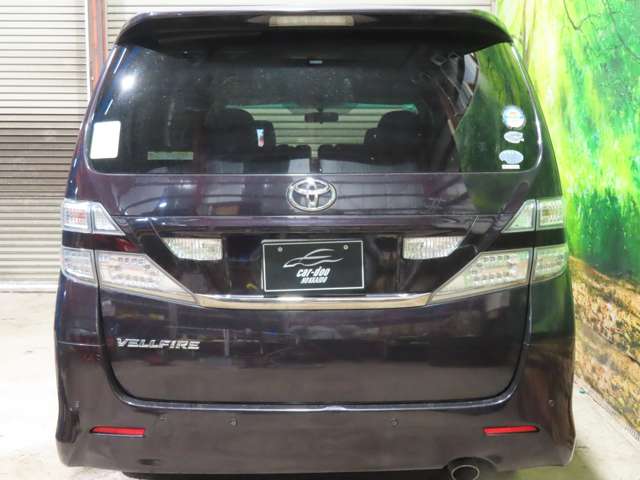 Toyota Vellfire 10