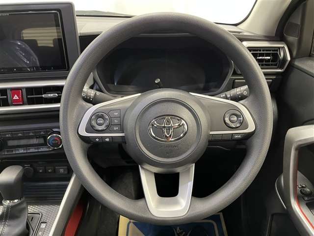 Toyota Raize 7