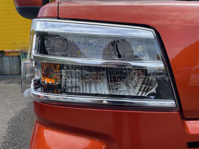 Toyota Pixis Van 5