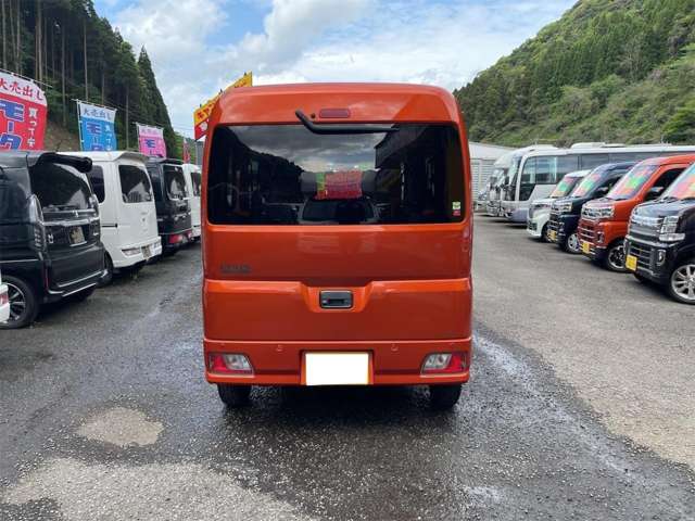 Toyota Pixis Van 10