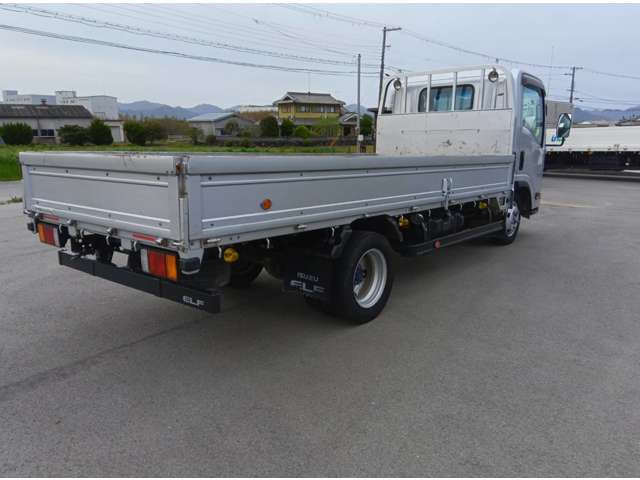 Isuzu Elf 5