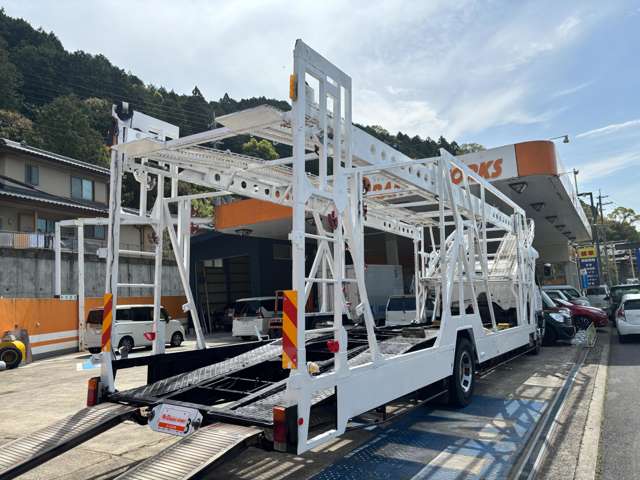Hino Ranger 9