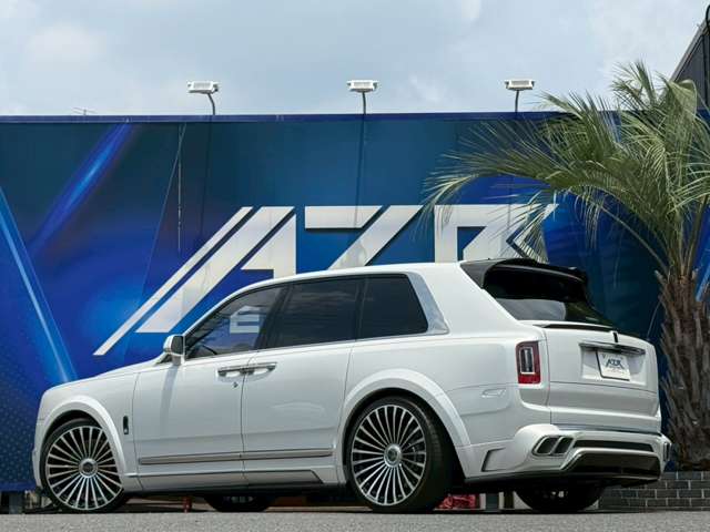 Rolls-Royce カリナン 4