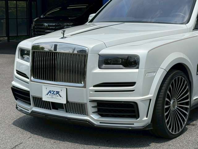 Rolls-Royce カリナン 8