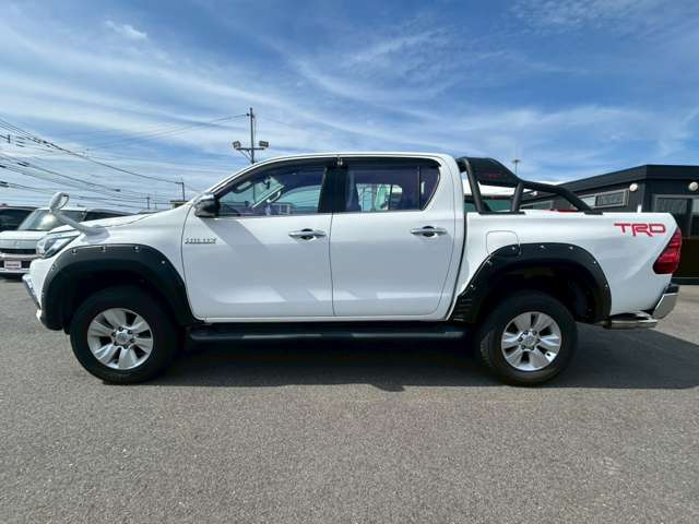 Toyota Hilux 3
