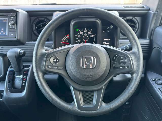 Honda N-VAN 12
