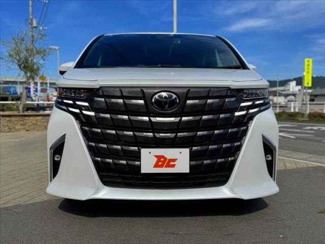 Toyota Alphard 9