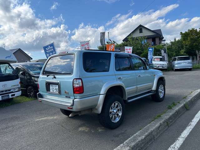 Toyota Hilux Surf 6