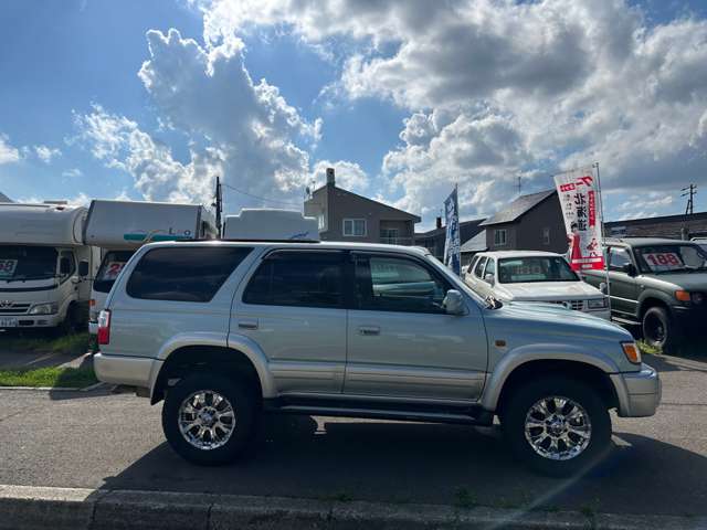 Toyota Hilux Surf 8