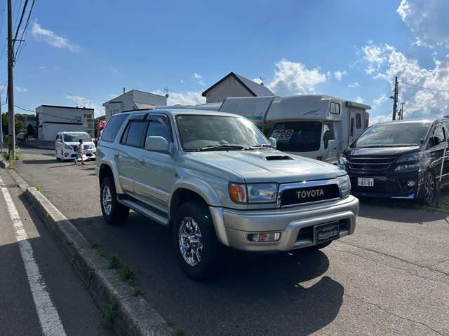 Toyota Hilux Surf 9