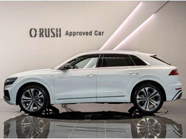 Audi Q8 7