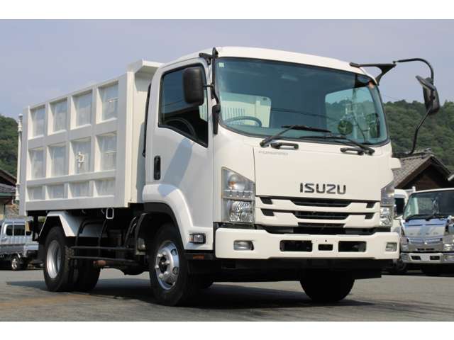 Isuzu Forward 3